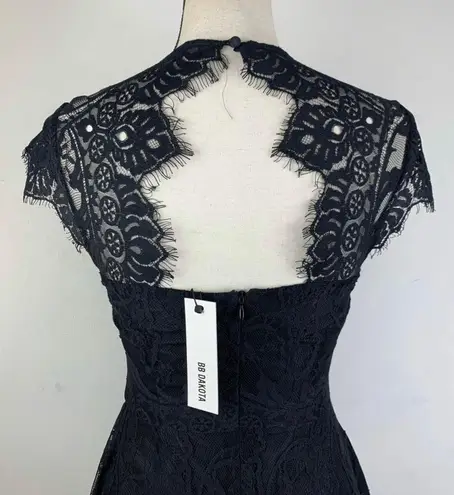 BB Dakota Rylin Black Lace Dress NWT