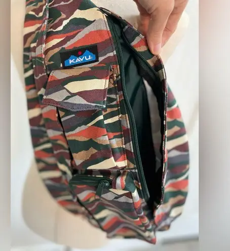 KAVU Original Rope Bag Sling Pack Adjustable Shoulder Strap in Rolling Hills