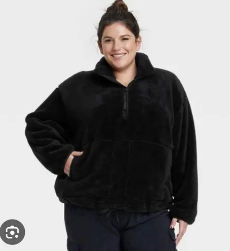 All In Motion Women's High Pile Fleece 1/2 Zip Pull Over -  Black