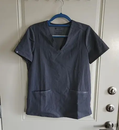 FIGS Set of 2  Casma Grey Scrub Top Size Small