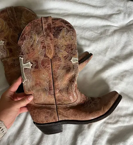 Cowgirl Boots Size 7.5