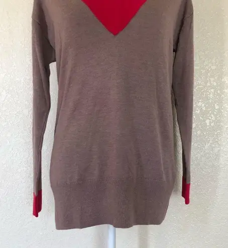 Chelsea28 V-neck Sweater XS NWT