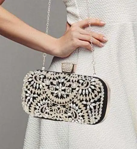 BLACK AND GOLD CRYSTAL DIAMOND EVENING CLUTCH BAG