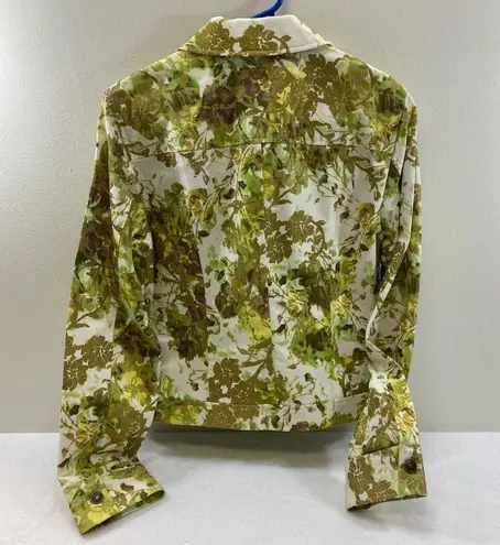 c.l.o.t.h.e.s Fashion Jacket. Women Size Small Denim Fabric Floral Print.