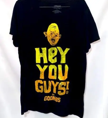 GOONIES WO SIZE 22(Junior?) Black Graphic T
