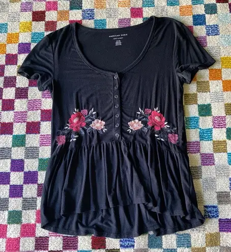 American Eagle AEO Black peplum henley top small red floral embroidery