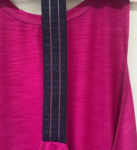 Athleta  magenta Power of She tank