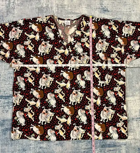 S.C.R.U.B.S. Dog Cat Heart Love Scrub Top Large