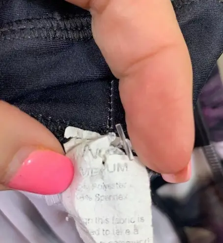 NUX Floral Gray/Purple/Pink Crop Capris Legging Size M