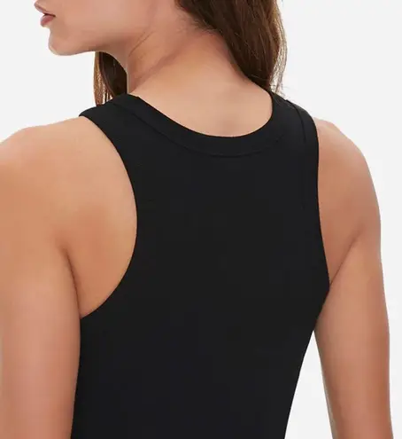 Forever 21 Cropped Ribbed Tank Top in Black