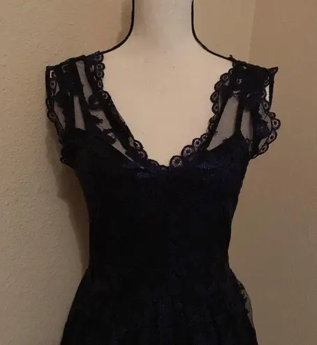 Madison Marcus Black With Metallic Blue Lace Overlay Dress Size XS Extra Small