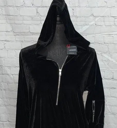 🎉HP🎉 N: Philanthropy “Pompano” Black Hooded Size Small