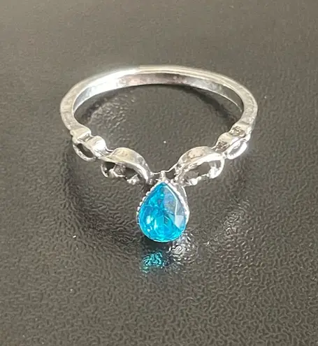 Teal crystal silver ring size 4.5