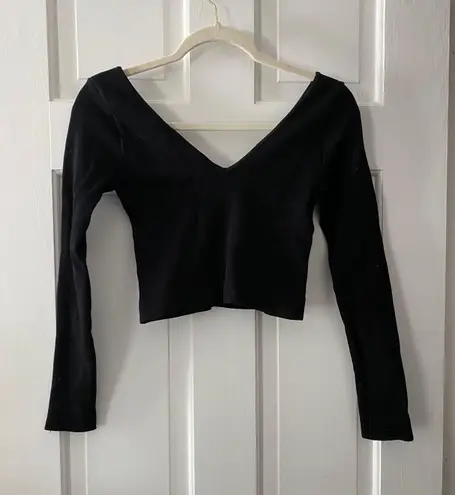 Dynamic Long-sleeve Top