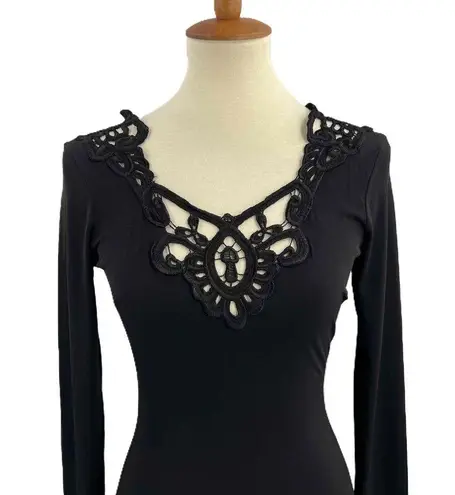 Dress the Population One Rad Girl By Black Bodycon Lace Back & Neckline Medium