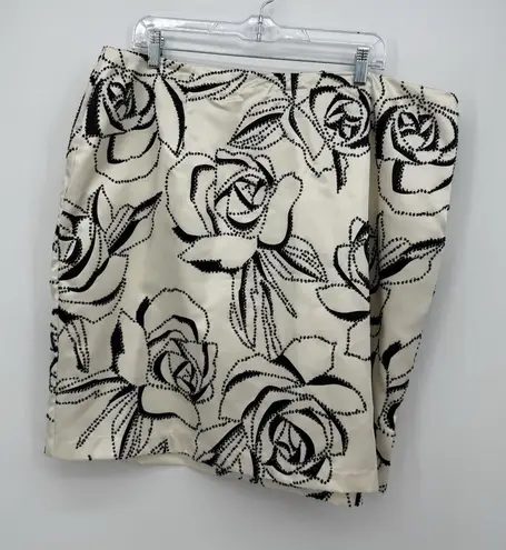 Donna Ricco Petite Cream & Black Floral Beaded Mini Skirt Formal Plus 18WP