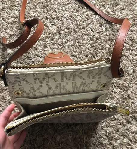 Michael Kors Michael Kor Crossbody