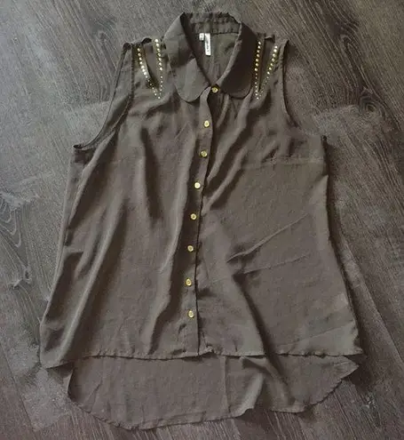 Studio Y Olive green collared sheer tank