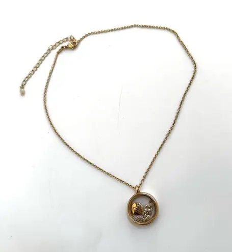 Vintage Avon love locket pendant necklace Gold