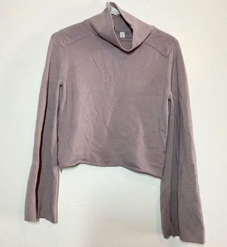 Lululemon  City Trek Turtleneck Smoky Blush merino wool cropped sweater size 6