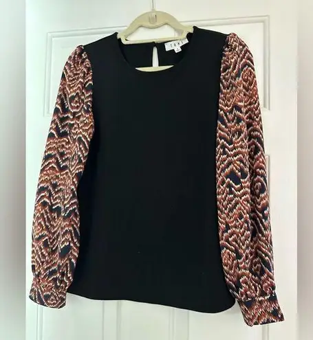 THML Black/Navy Orange Long Sleeve Top