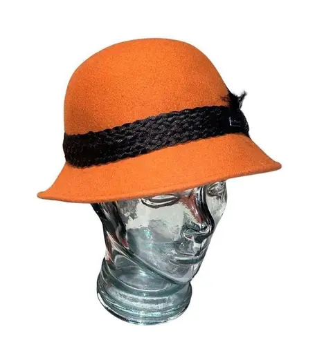 New Rust Betmar Tegan Wool Felt Cloche Hat Fedora Black Feathered Trim Accessory Orange