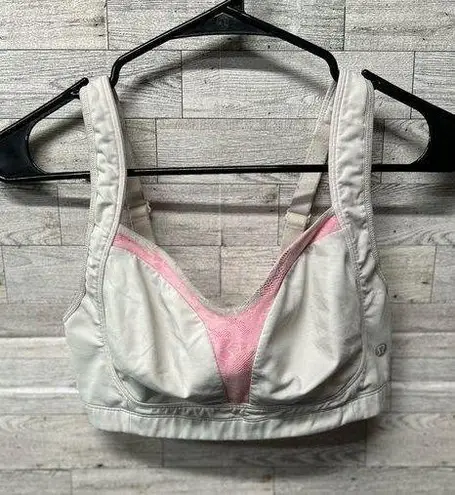 Lululemon  Ta Ta Tamer Bra
