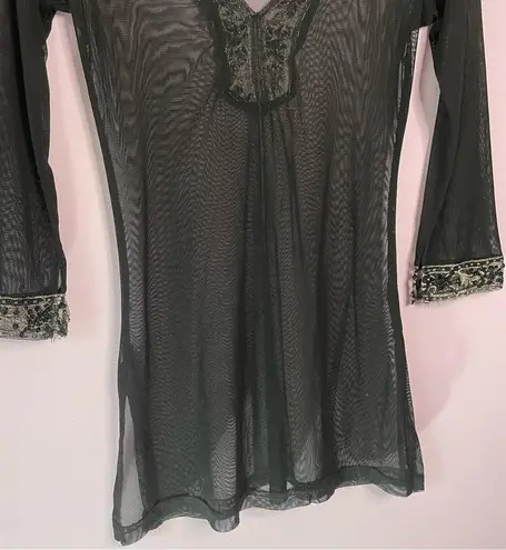 Vintage Gadzooks Black Mesh Beaded V