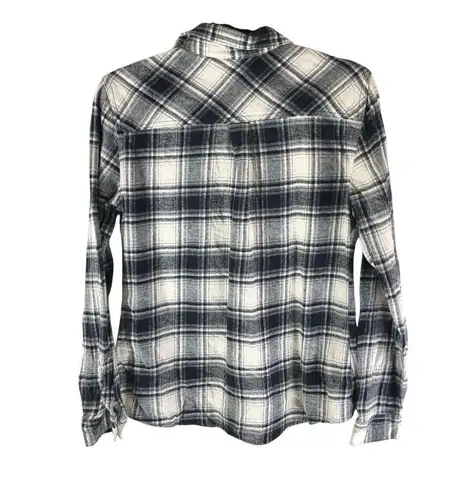 Mountain Club Womens Plaid Flannel Shirt Black/White Long Sleeve Button