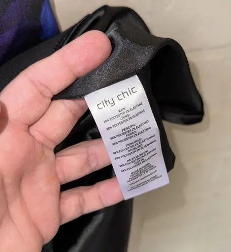 City Chic dress Tulip Hem Cocktail lined 16 NWT lined half way boning v notch