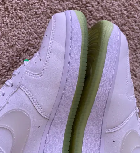 Nike Glow In The Dark Air Force 1