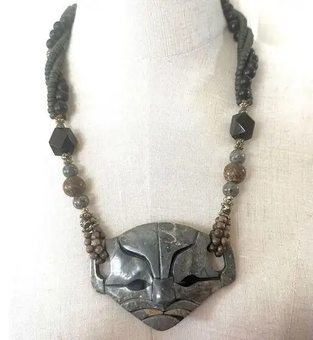 Jasper lion face statement necklace Gray