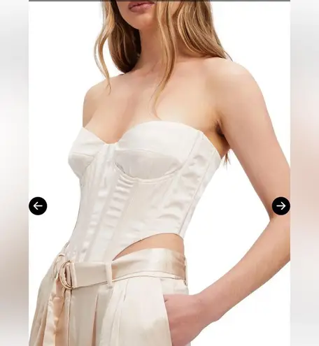 Bardot NWT Eva Bustier in Champagne