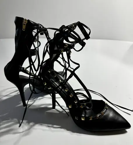 Wild Diva Lounge Studded Black Strappy Heels size 10 Brand New