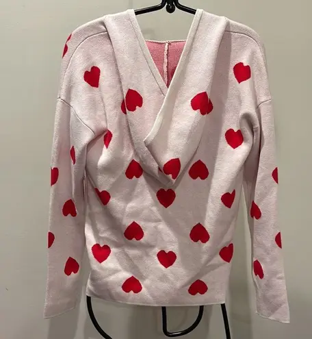 Marled Reunited Clothing VALENTINES DAY SWEATER. WHITE w RED HEARTS