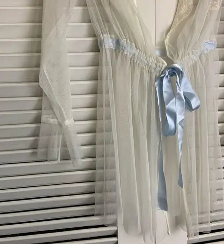 SM white tulle tie up chemise robe