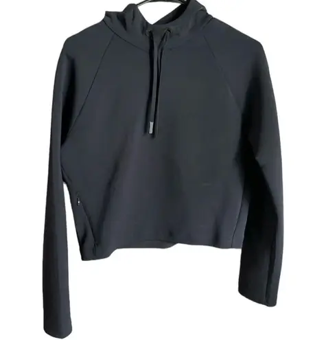 Lululemon  Tech Lux Pullover
Black size 2