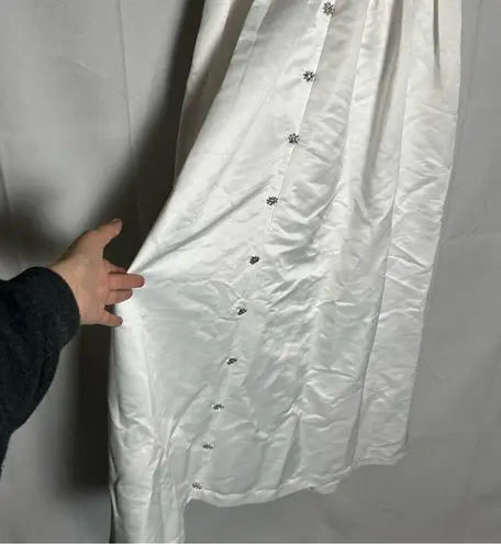 Frances Valentine Chrysanthemum A