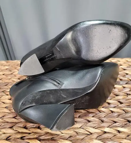 Salvatore Ferragamo Antila Ankle Boots Women's 7 Black Leather Lace Up Booties