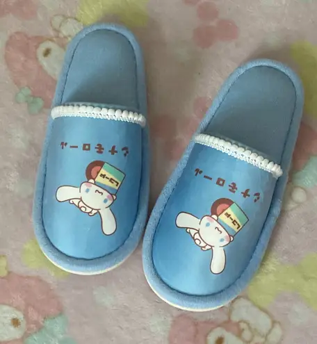 Sanrio Cinnamoroll Womans Slippers (7.5-8) NWT japanese traditional