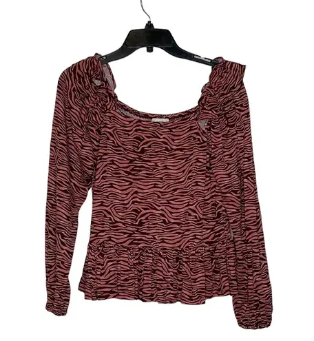 Ann Taylor LOFT Blouse Size Medium Tiger Print Ruffle Bottom Womens Rayon