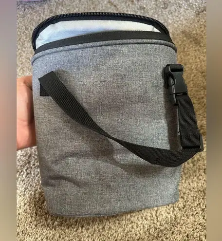 Lekebaby bottle/breastmilk cooler bag Gray Size OS