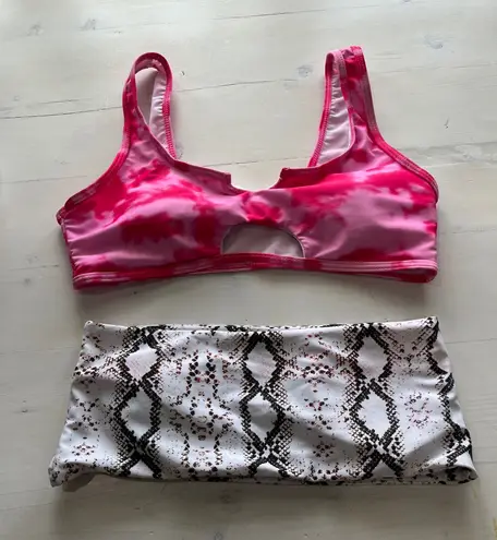 Lot of 2 bikini tops Tie Dye pink and Snake Print Small