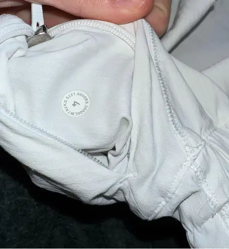 Lululemon  Shorts Track That - Image 3