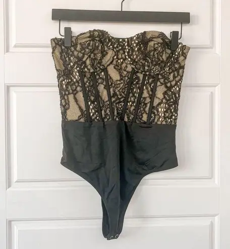 NBD NEW  Tinka Bodysuit Strapless Lace