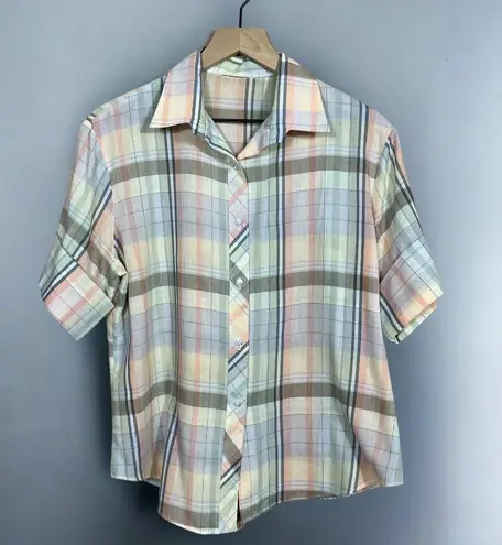 Vintage 70s 80s Pastel Short Sleeve Plaid Button Up