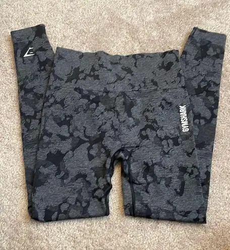 Gymshark Adapt Camo Seamless Leggings- Black