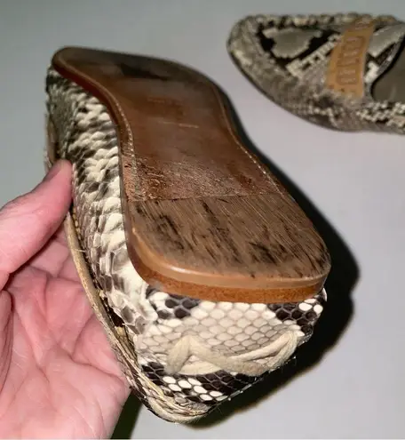 Miu Miu Prada Size 5 Python Flats Snakeskin Slip On Moccasin Pointed Toe Loafers