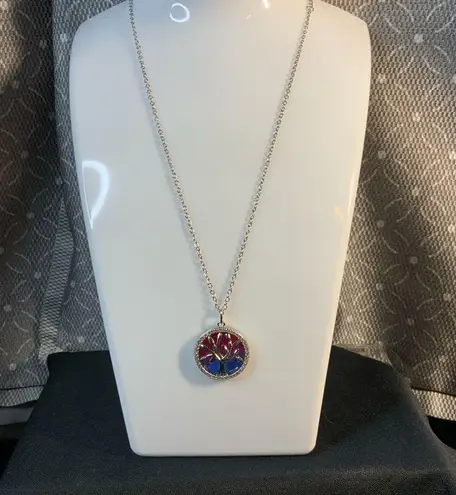 Tree of life pendant necklace marked SU CZ 18” Silver