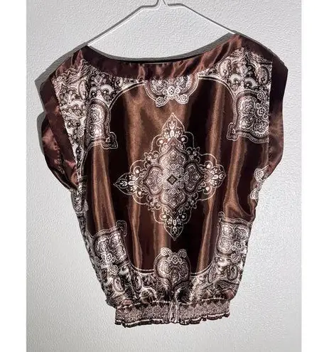 Heart & Soul Brown Satin Bandana Print Blouse – casual bojo Size M Size M